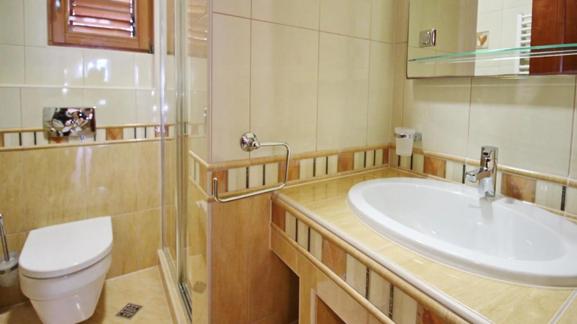 Appartement In Baska Mit Eigener Terrasse - B44377