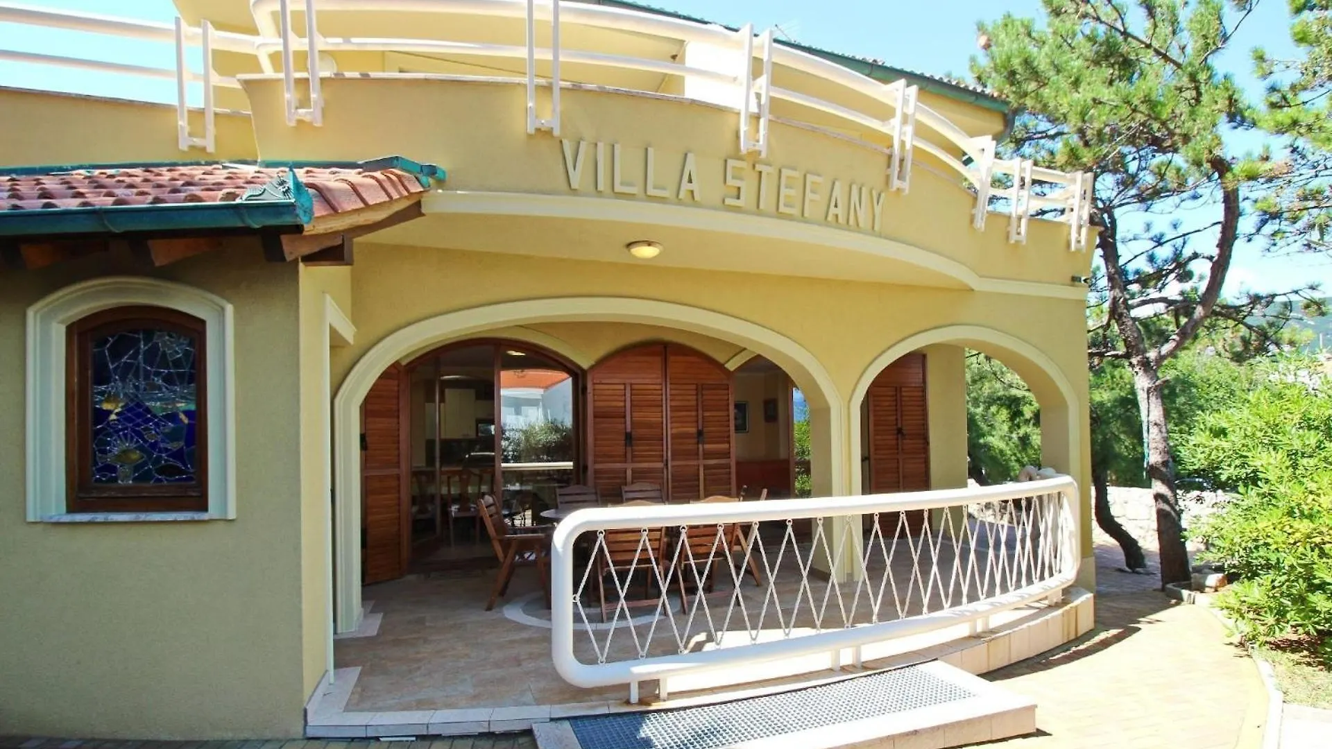 Appartement In Baska Mit Eigener Terrasse - B44377 Apartment
