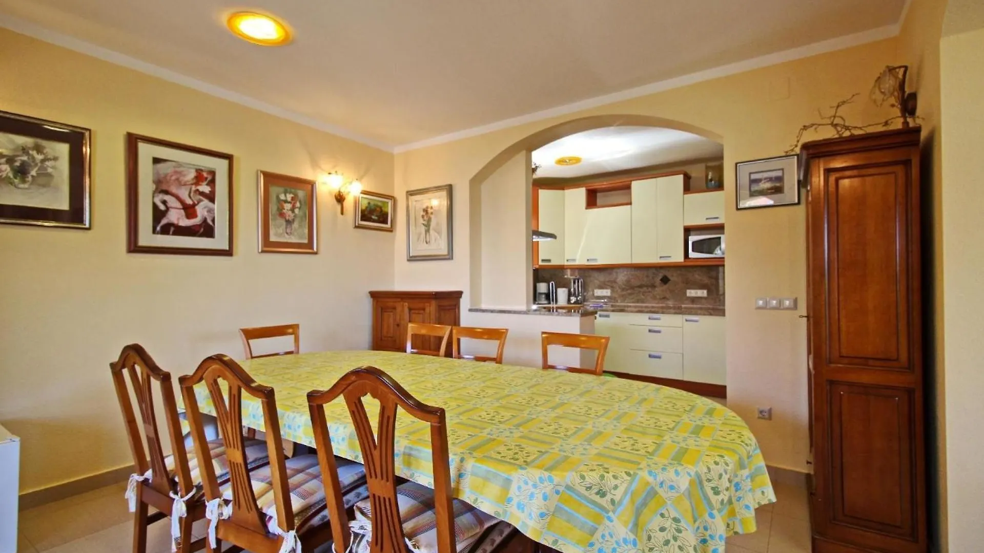 Appartement In Baska Mit Eigener Terrasse - B44377